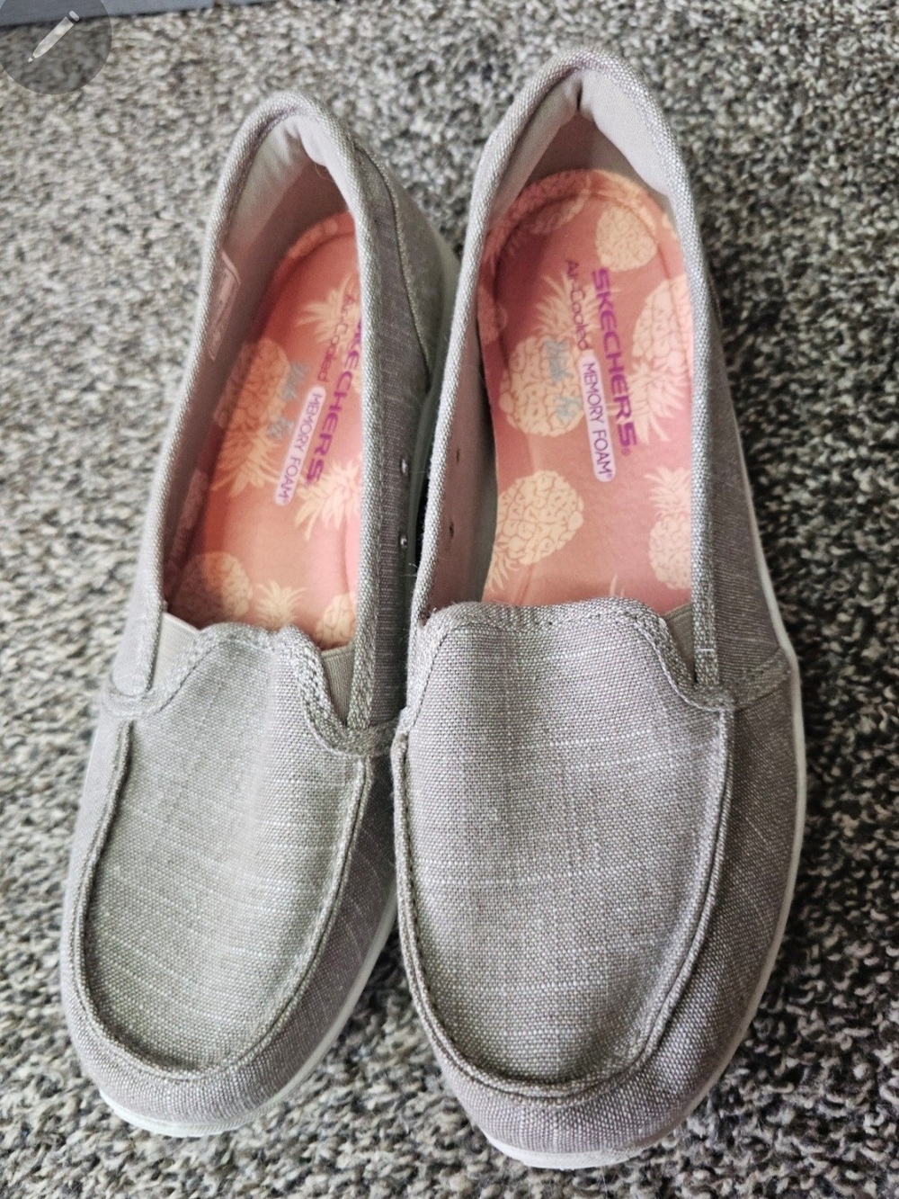 Skechers Light Gray Reggae Fest Canvas Loafers